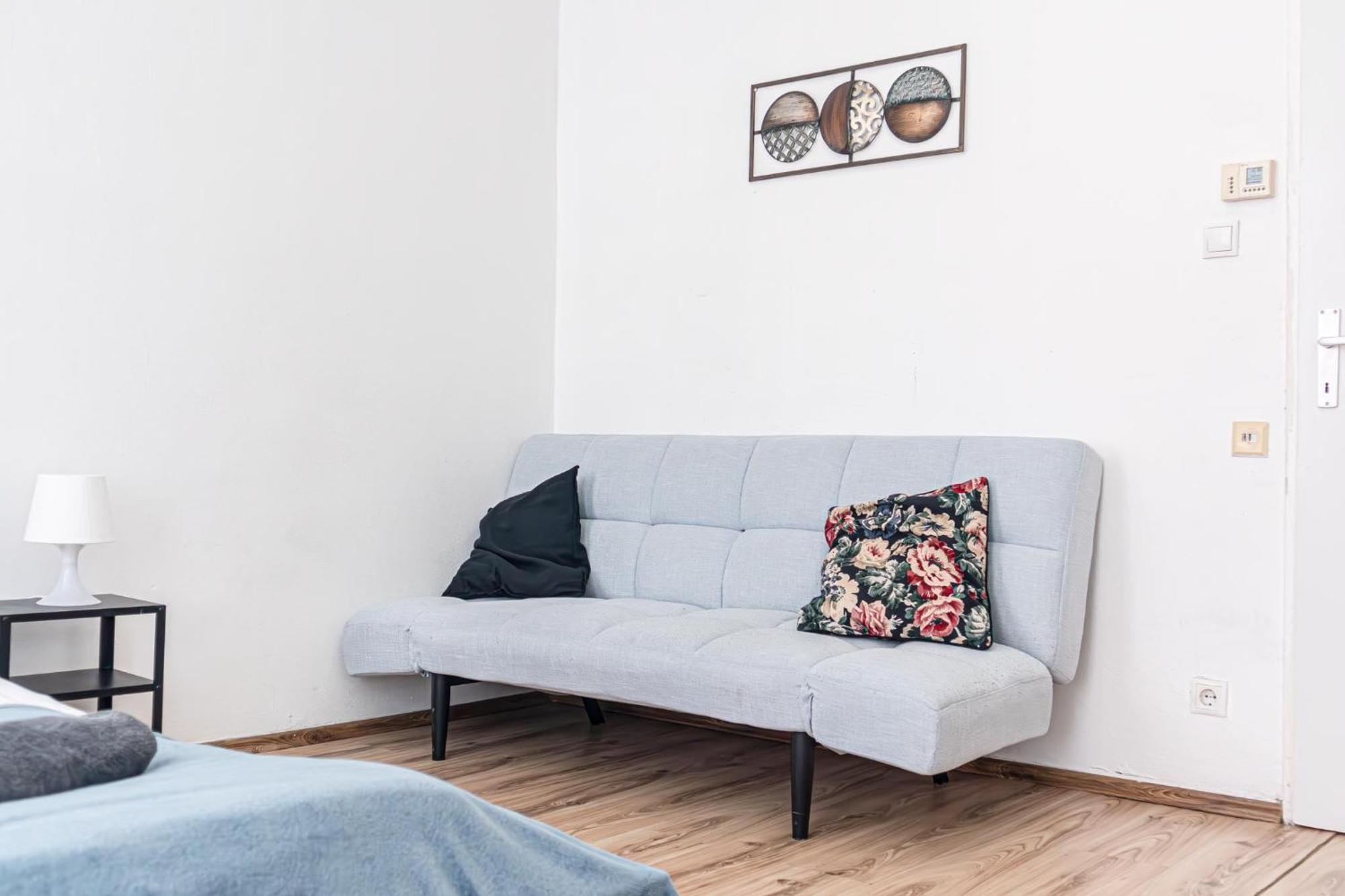 Budget Apartments Well Connected To The Whole City เวียนนา ภายนอก รูปภาพ